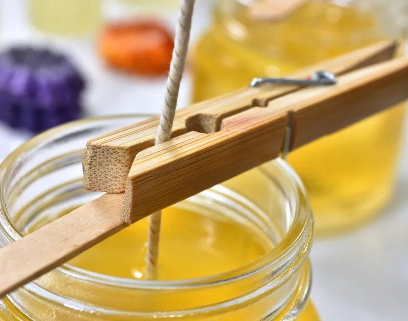 Our Guide To Making Your Scented Beeswax Candles