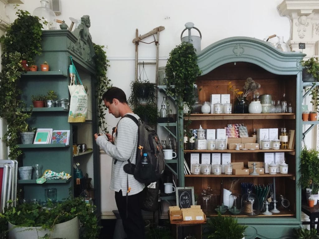 are candles vegan