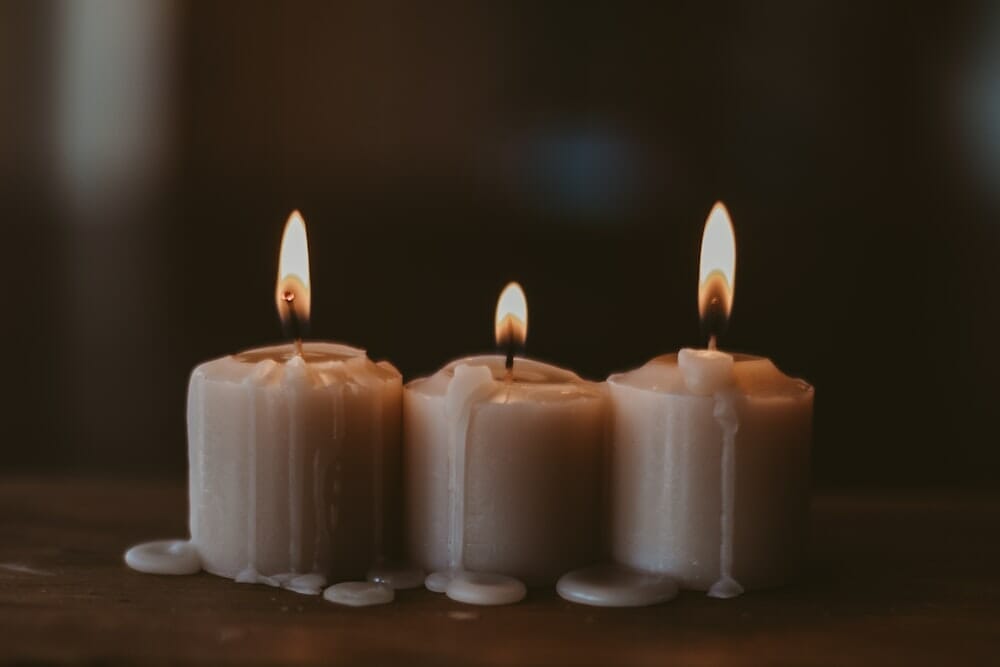 How Many Candles Would Heat A Room?