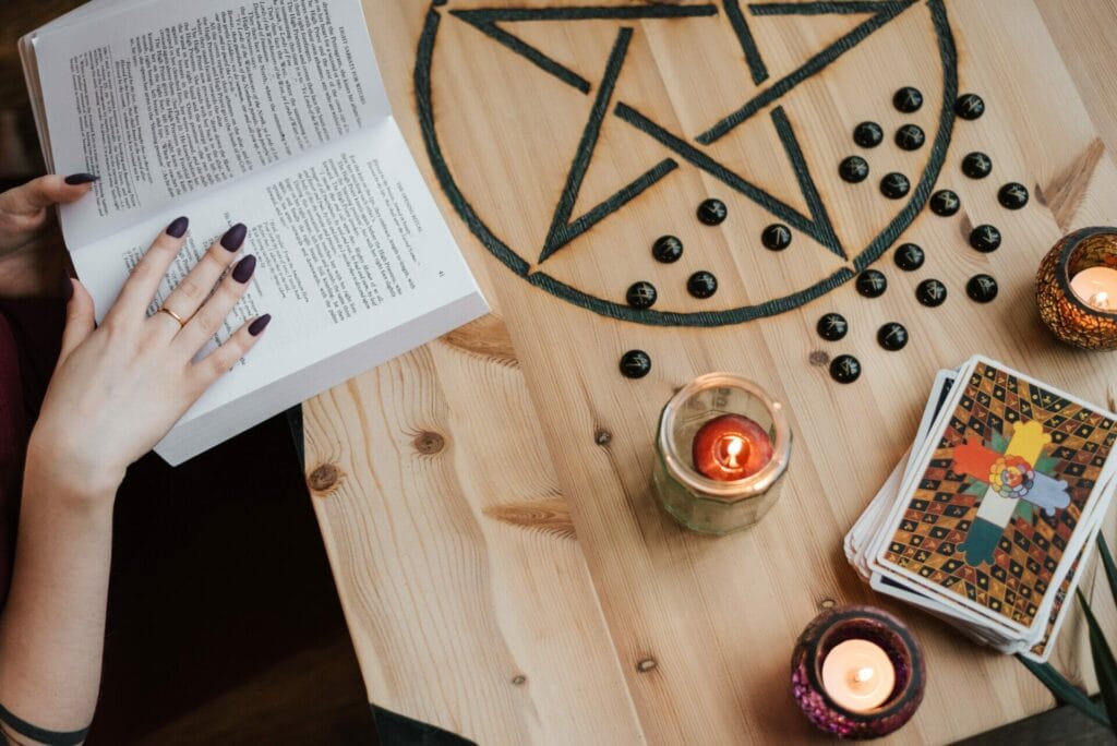 How Does Candle Magic Work?