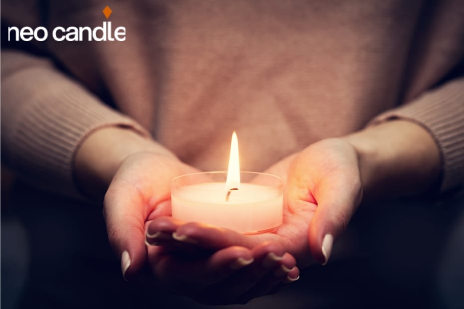 How To Read Candle Wax (And Interpret It)?