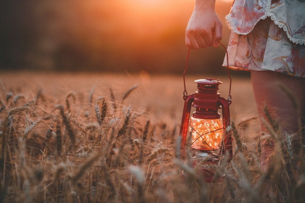 Can Real Candles Be Used In Lanterns?