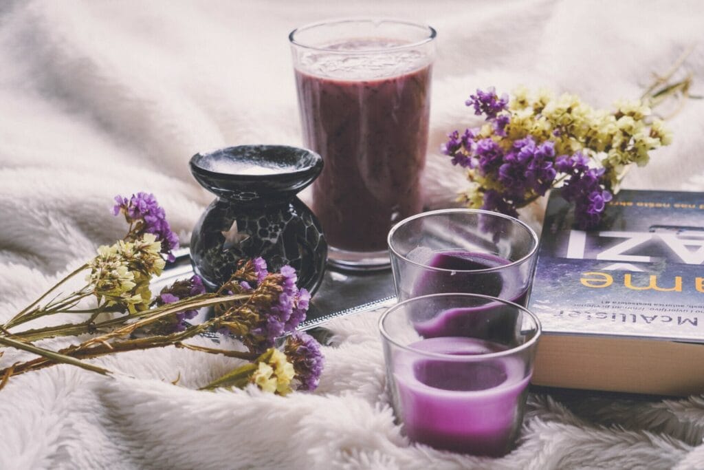 How To Put Out Scented Candles?