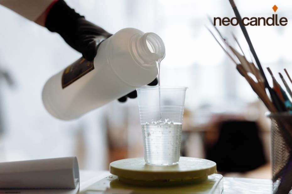 What Does Resin Smell Like